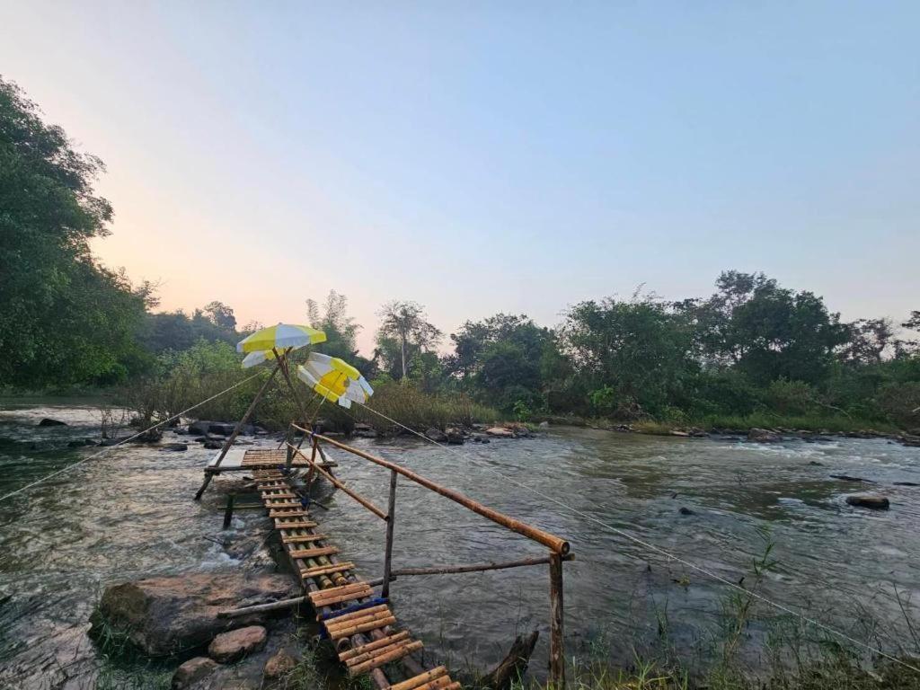 Natural Park Resort De Wang Thong Phitsanulok Dış mekan fotoğraf