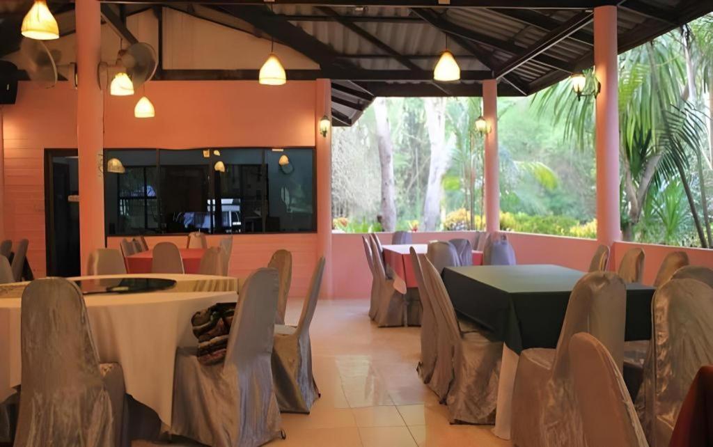 Natural Park Resort De Wang Thong Phitsanulok Dış mekan fotoğraf